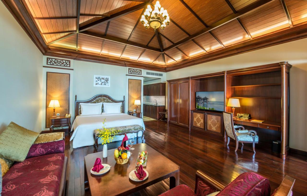 Hotel Vinpearl Luxury Nha Trang Extérieur photo
